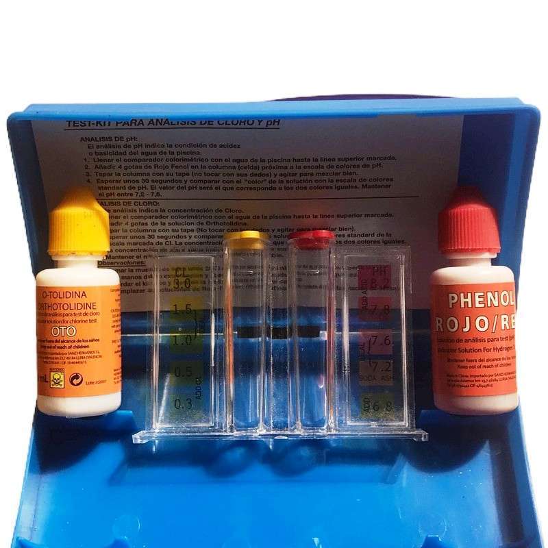 Test kit for swimming pools